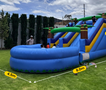 alquiler de inflable acuático en exterior